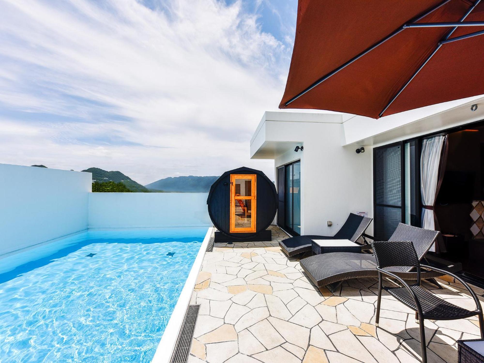 Private Pool Villa Motobu Bagian luar foto