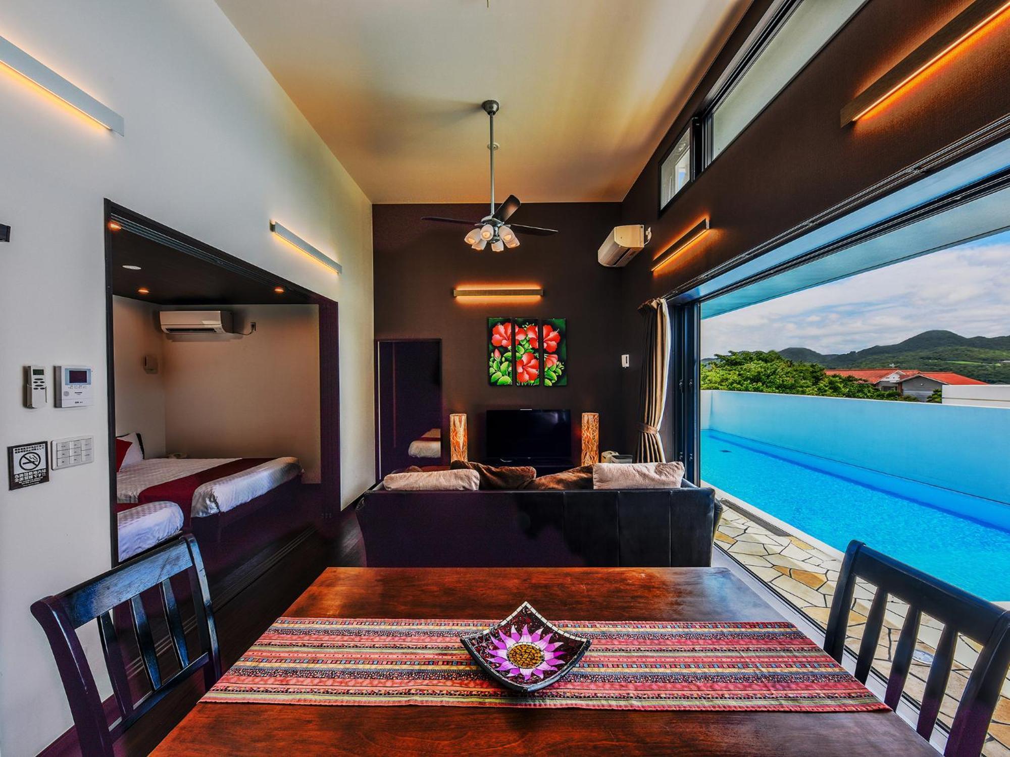 Private Pool Villa Motobu Bagian luar foto