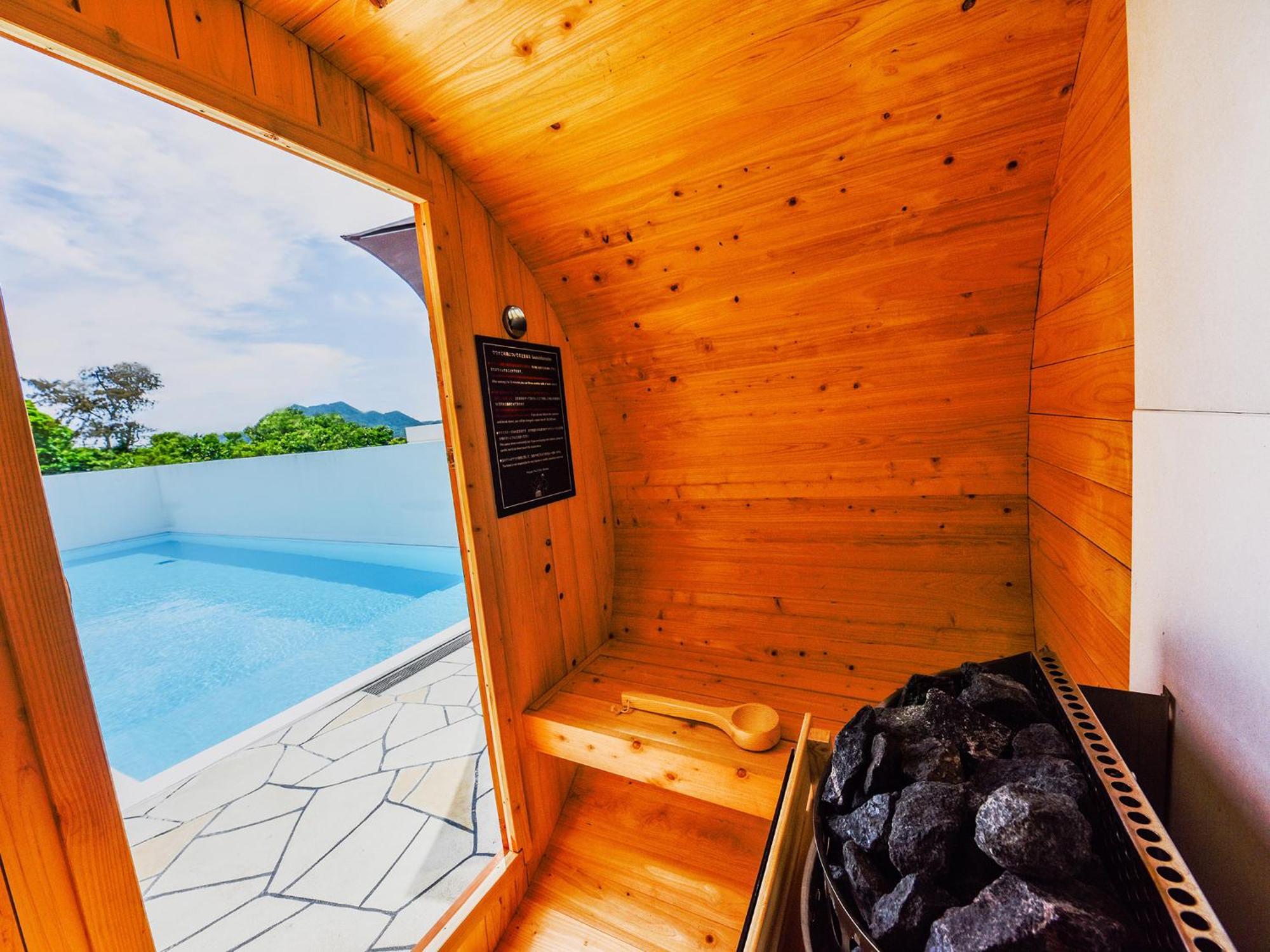 Private Pool Villa Motobu Bagian luar foto